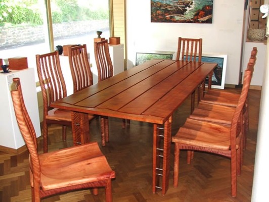 Myrtle Table and Chairs